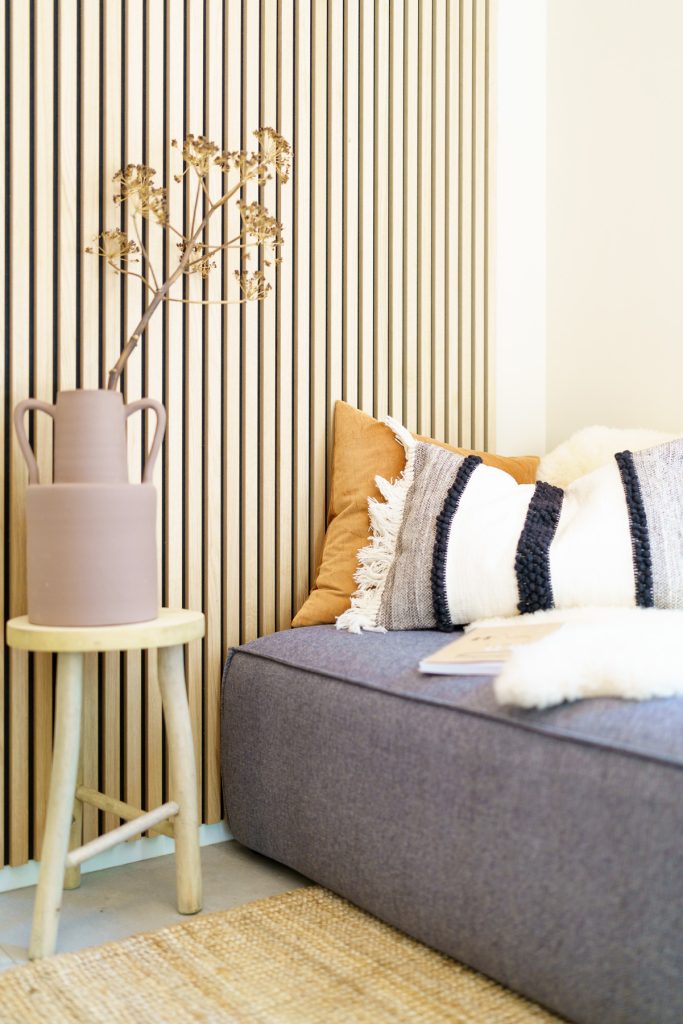 Image 4 of 8 in Akupanel gallery