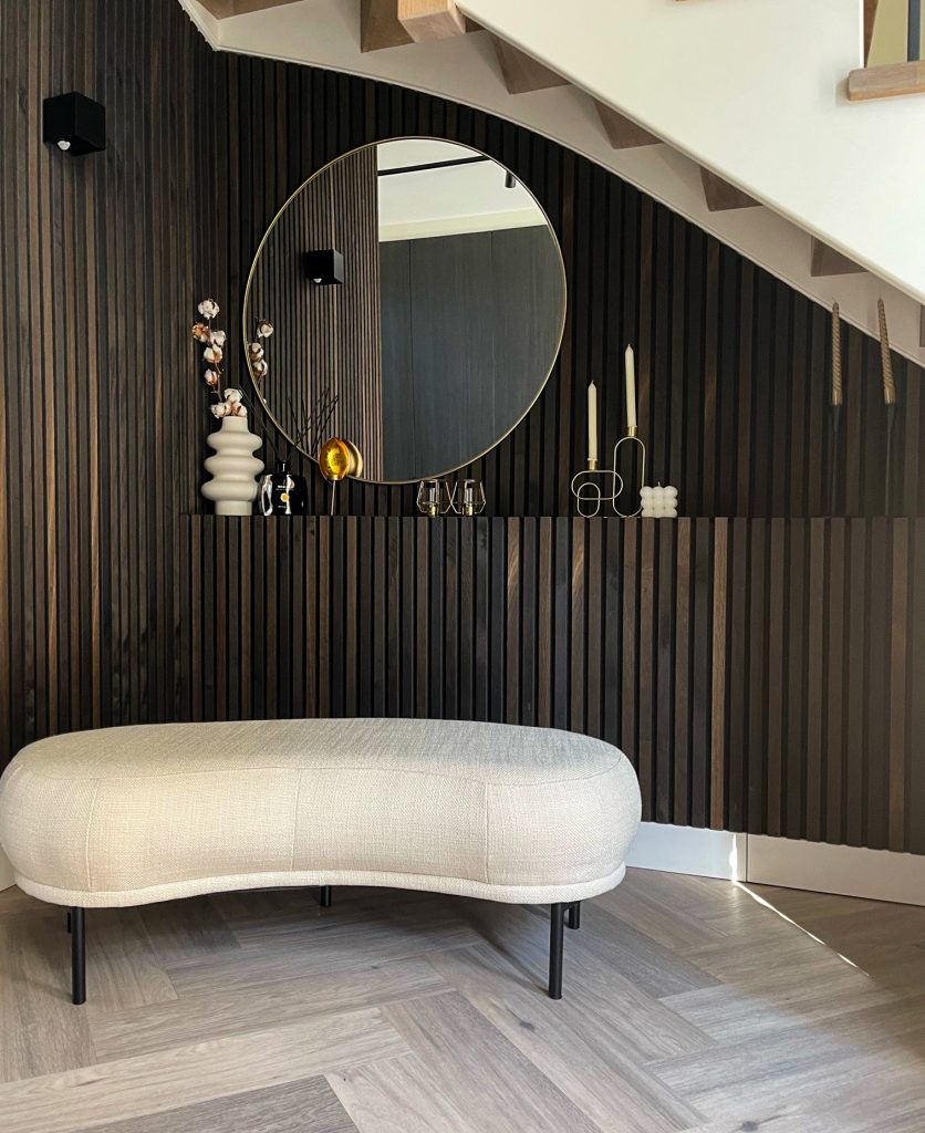 Image 3 of 7 in Akupanel gallery