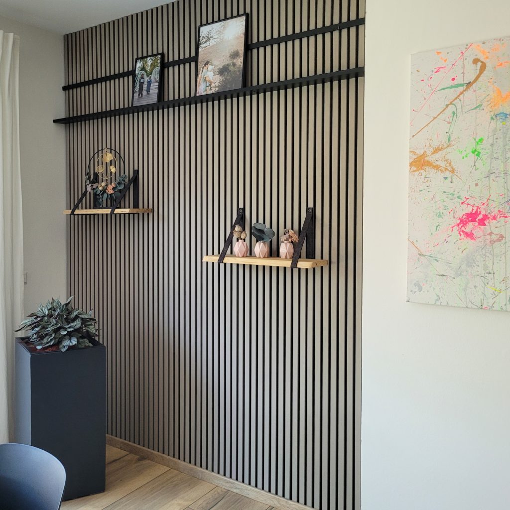 Image 4 of 7 in Akupanel gallery