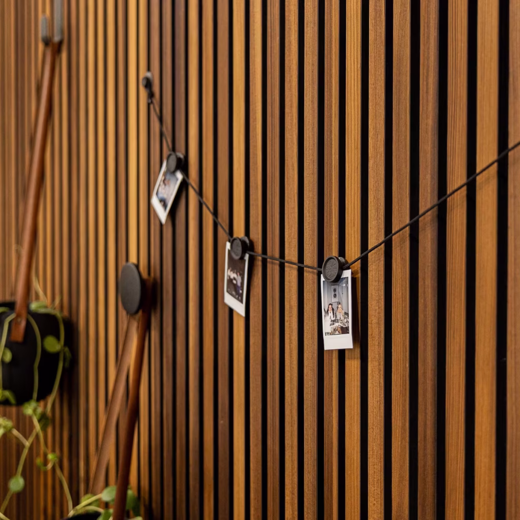 Image 8 of 9 in Akupanel gallery