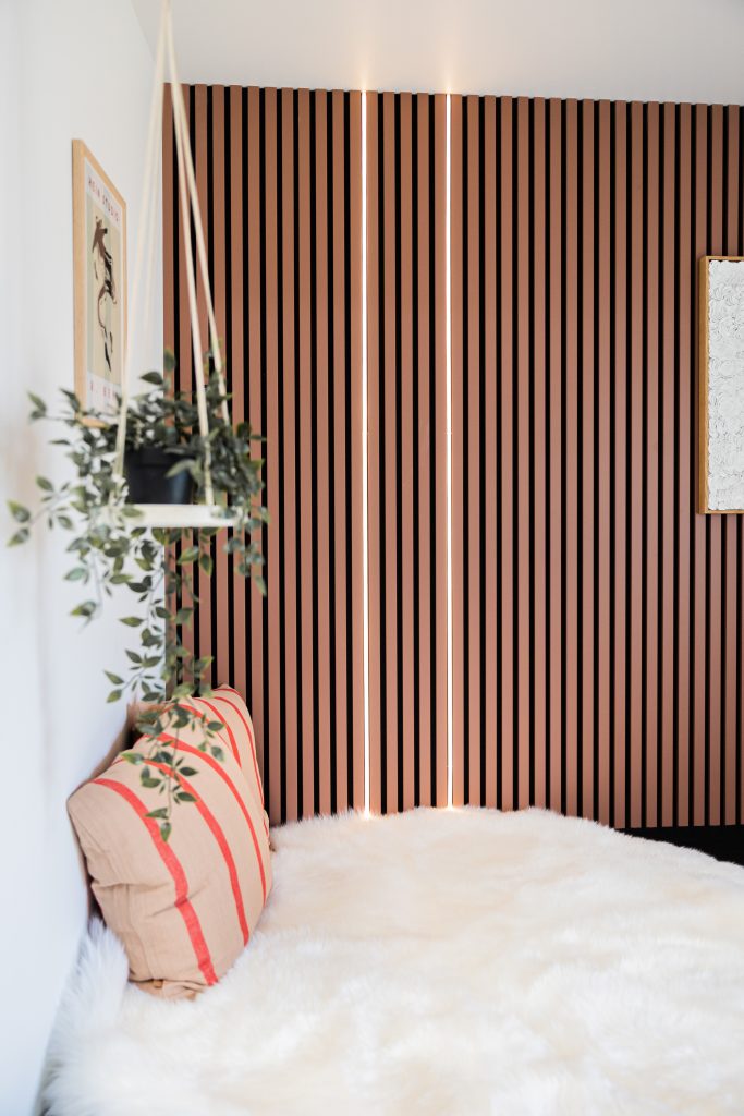 Image 3 of 6 in Akupanel gallery