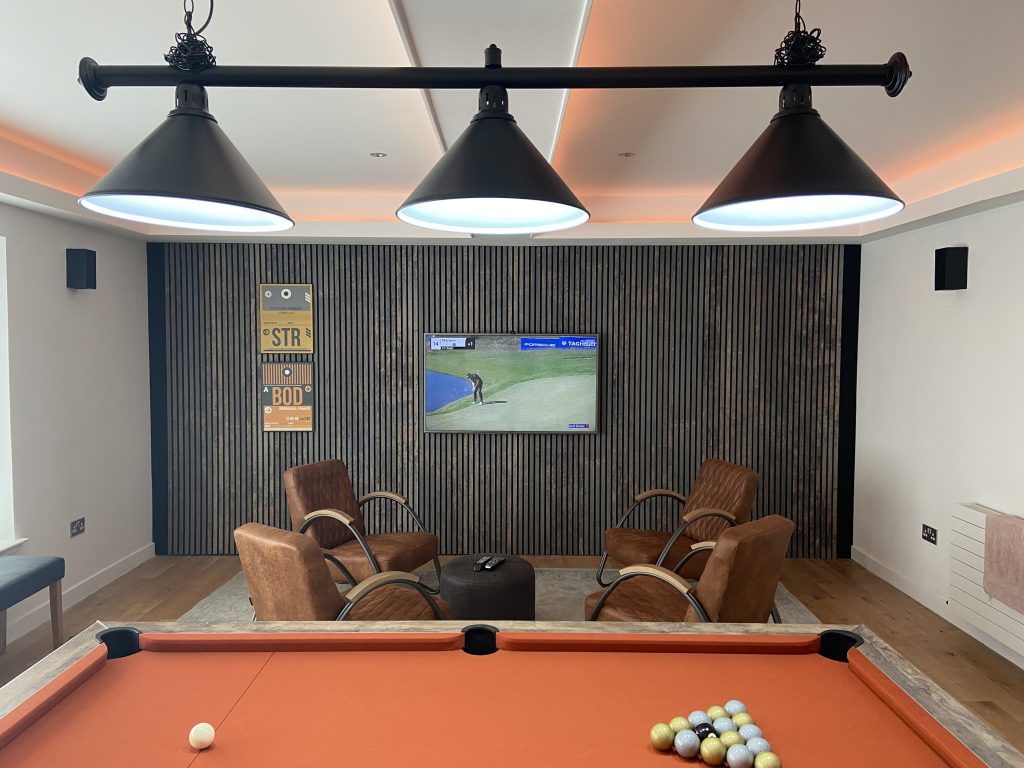 Image 3 of 5 in Akupanel gallery