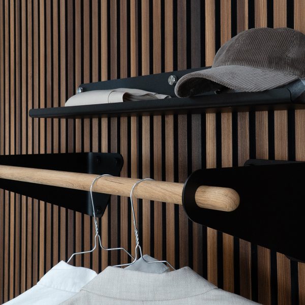 Linn Coat Rail