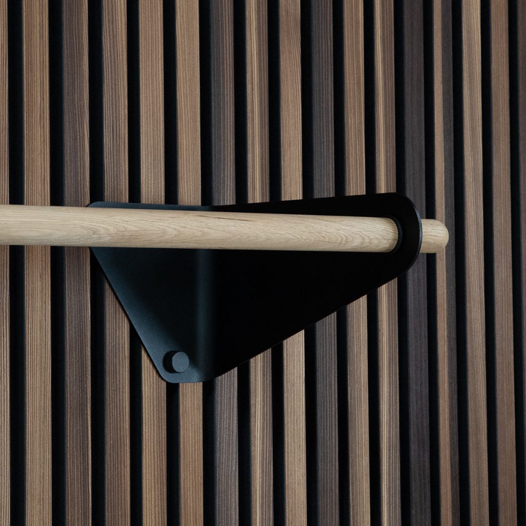 Image 3 of 4 in Linn Coat Rail gallery