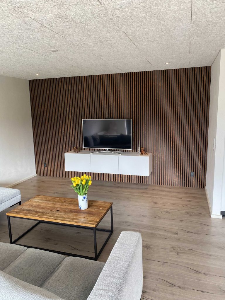 Image 6 of 7 in Akupanel | 240 gallery