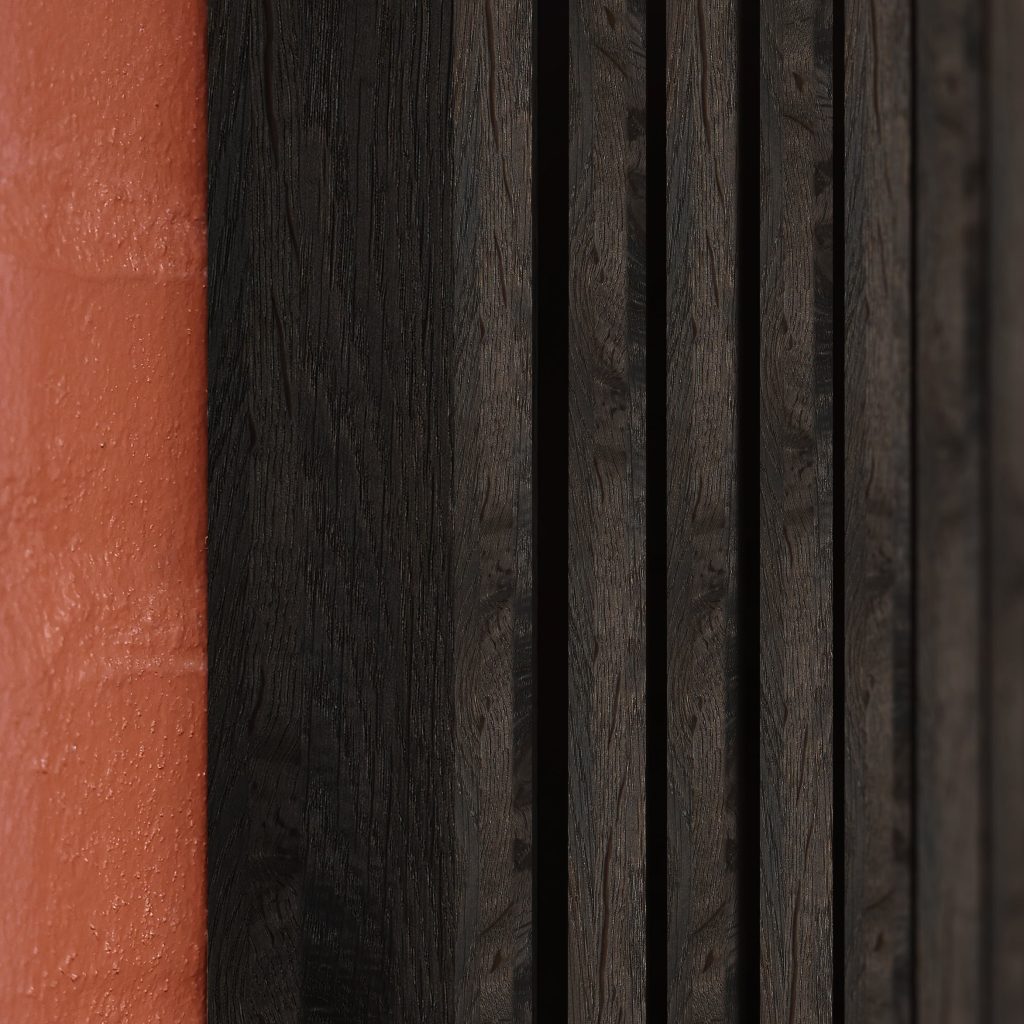 Image 2 of 2 in End Lamellas gallery