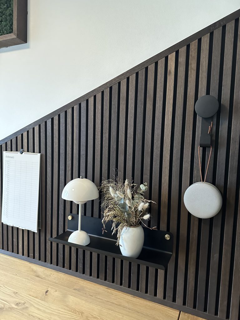 woodupp-create-wall-home