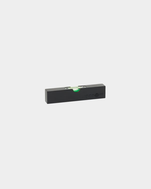 Spirit Level w. Logo