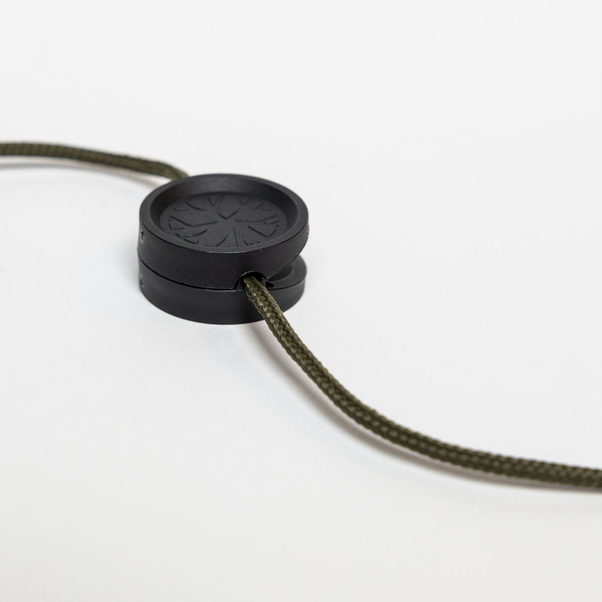 gallery string_still_6_1