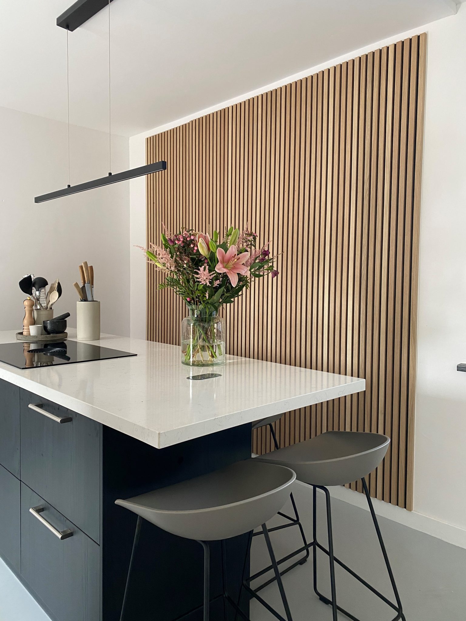 akupanel, classic oak black felt, kitchen, NL, @lindanijhuis (1)