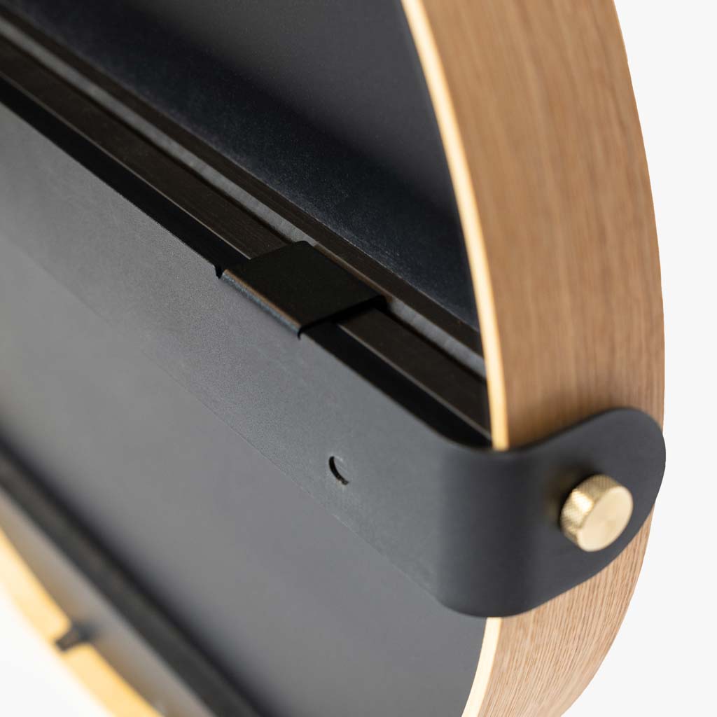 Image 3 of 6 in CREATE | Mirror gallery