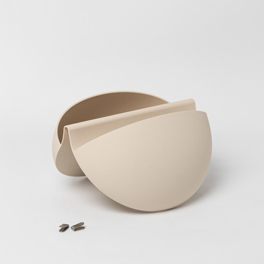 Image 3 of 11 in Embrace | Gro Soft Pocket (4L) gallery