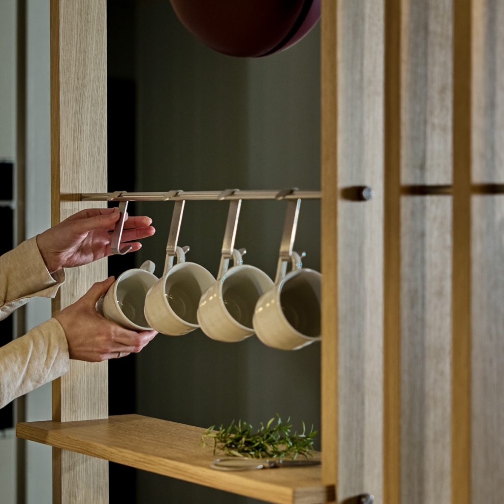 Image 4 of 9 in Embrace | Alva S-Hook (2 pcs) gallery