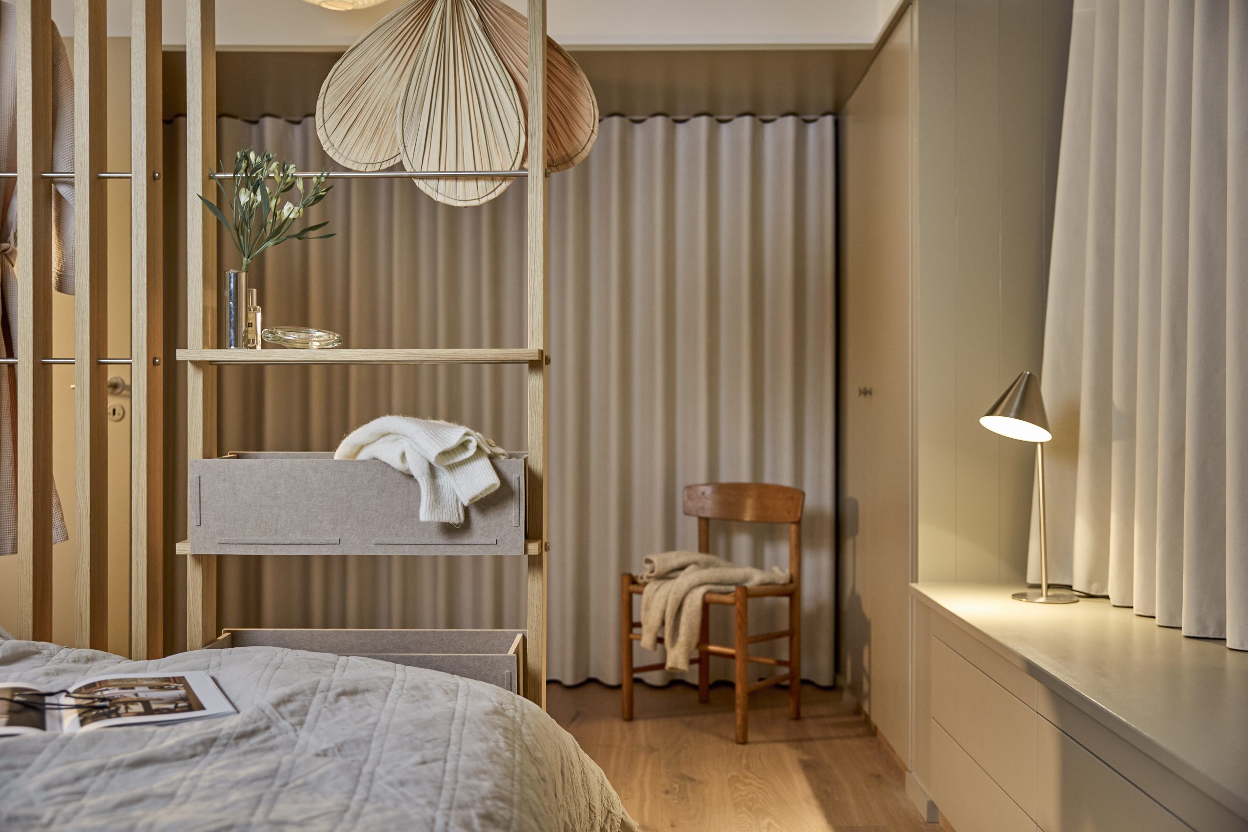 Interior design with WoodUpp panels and interactive hotspots